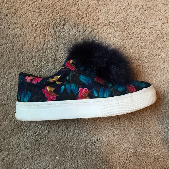 Sam Edelman floral sneaker - Picture 3 of 6